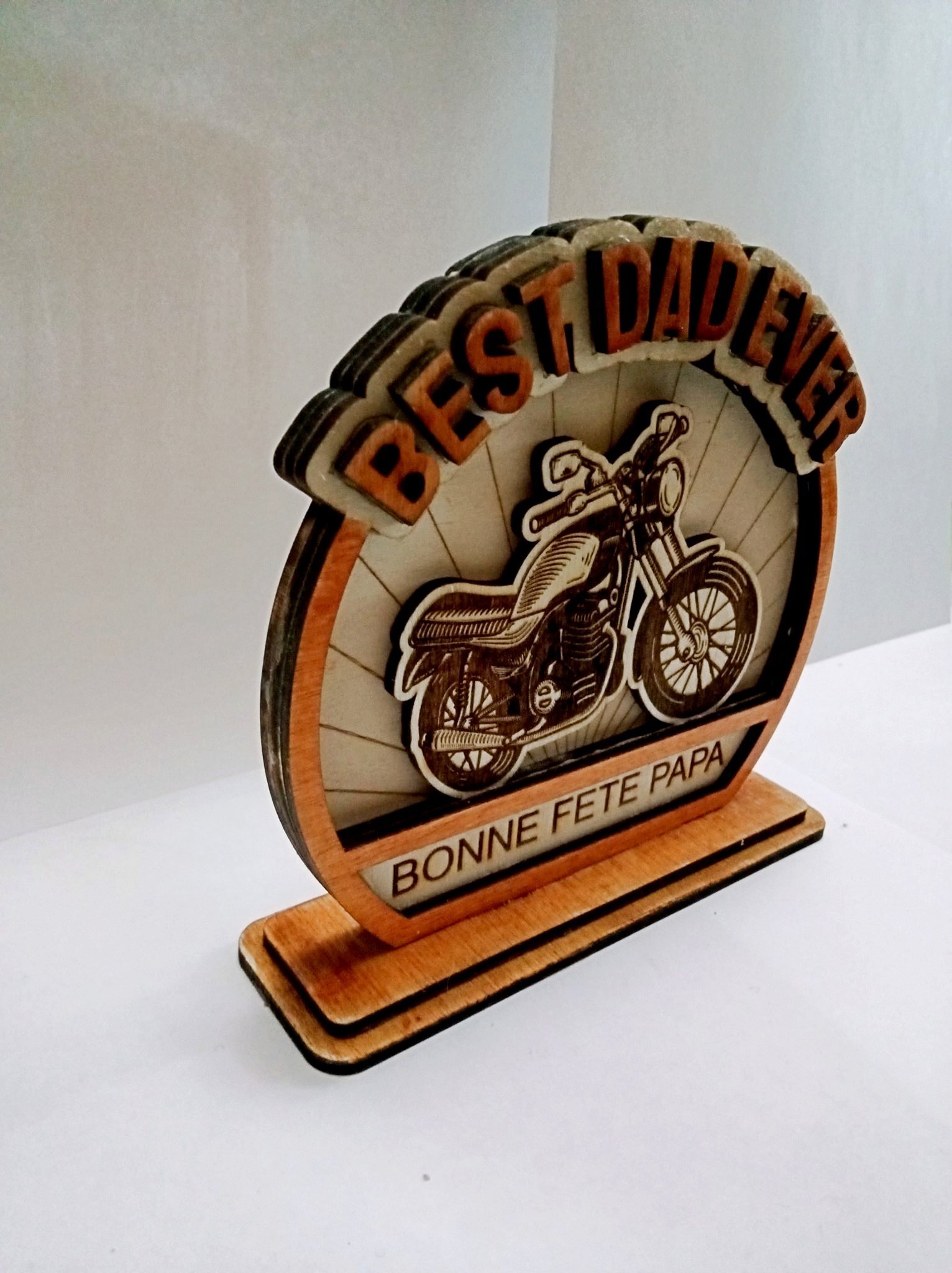 Plaque moto cadeau fête des pères
petit model