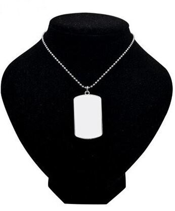 Pendentif rectangle arrondi sur chaîne a personnaliser