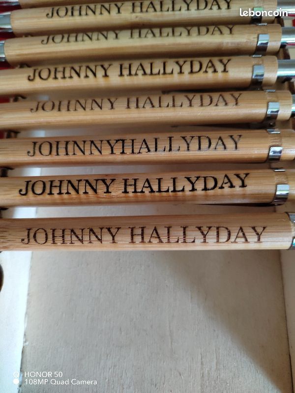 Nos stylos en bambou Johnny Hallyday