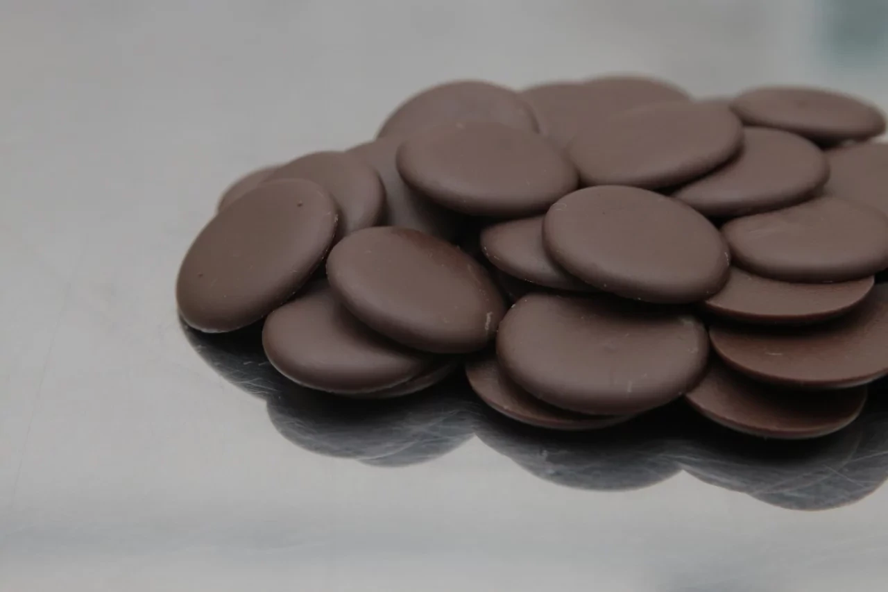 Темный шоколад 54,6% без сахара в каллетах (каплях) - Томер Эксперт (500 г)