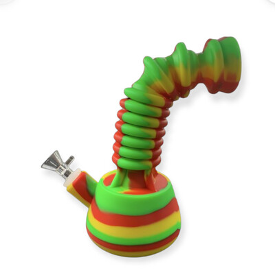 Extendable silicone water pipe