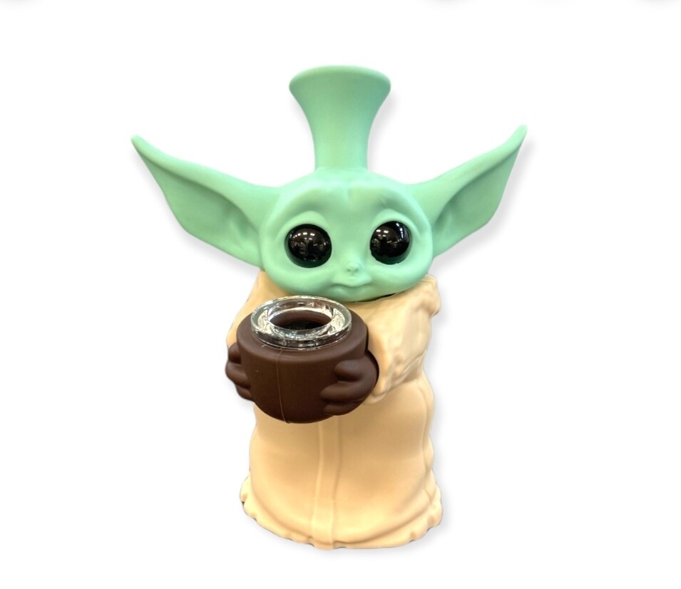 Baby Yoda Water Pipe