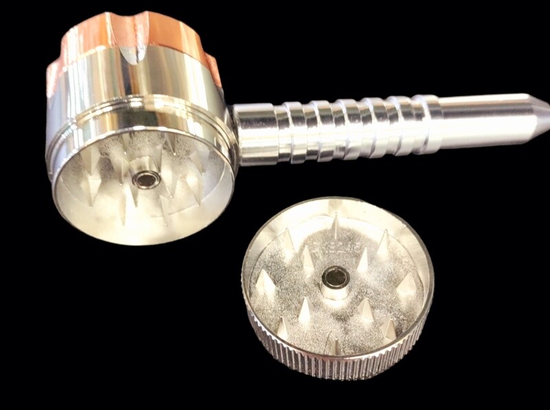 Six Shooter Revolver Pipe with Grinder