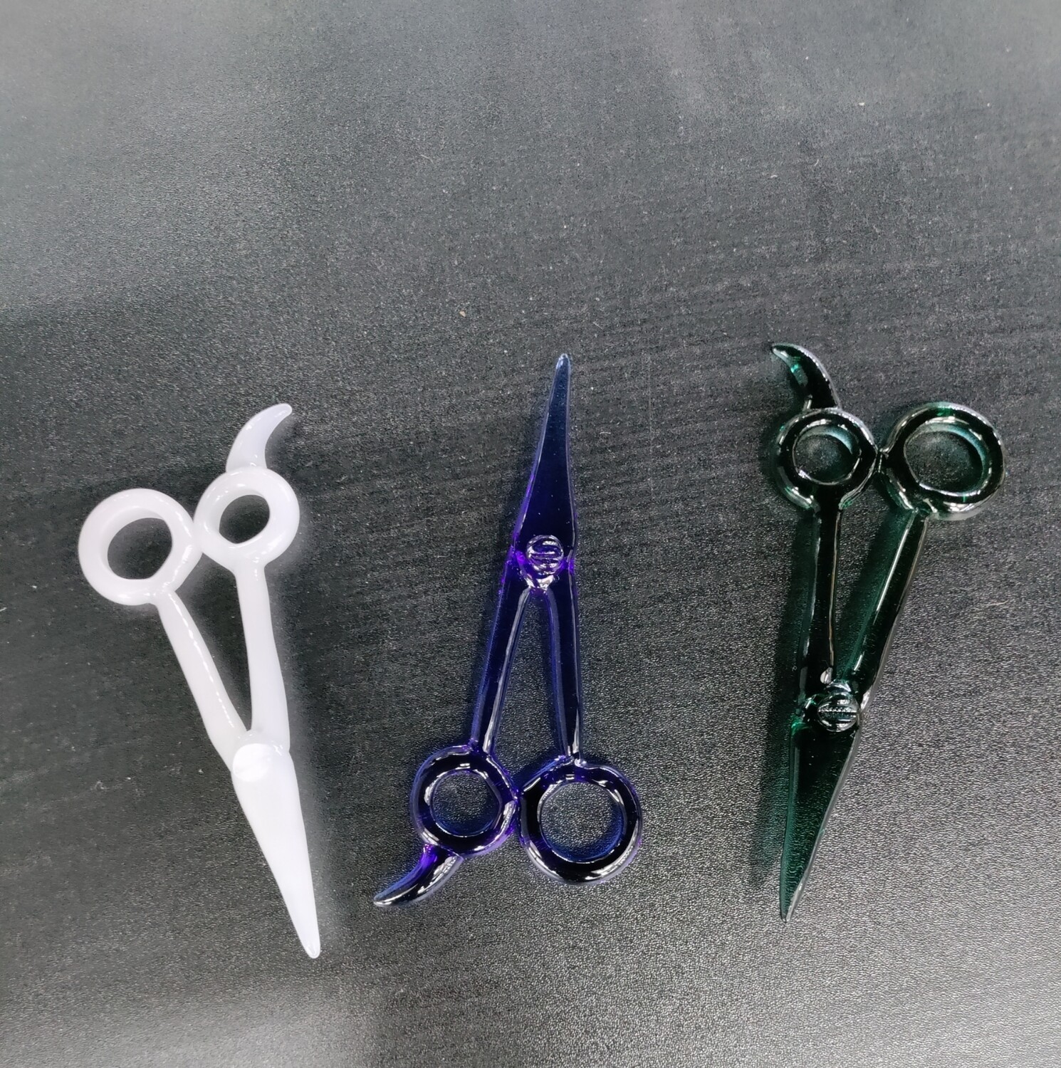 Scissors Glass Dab Tool