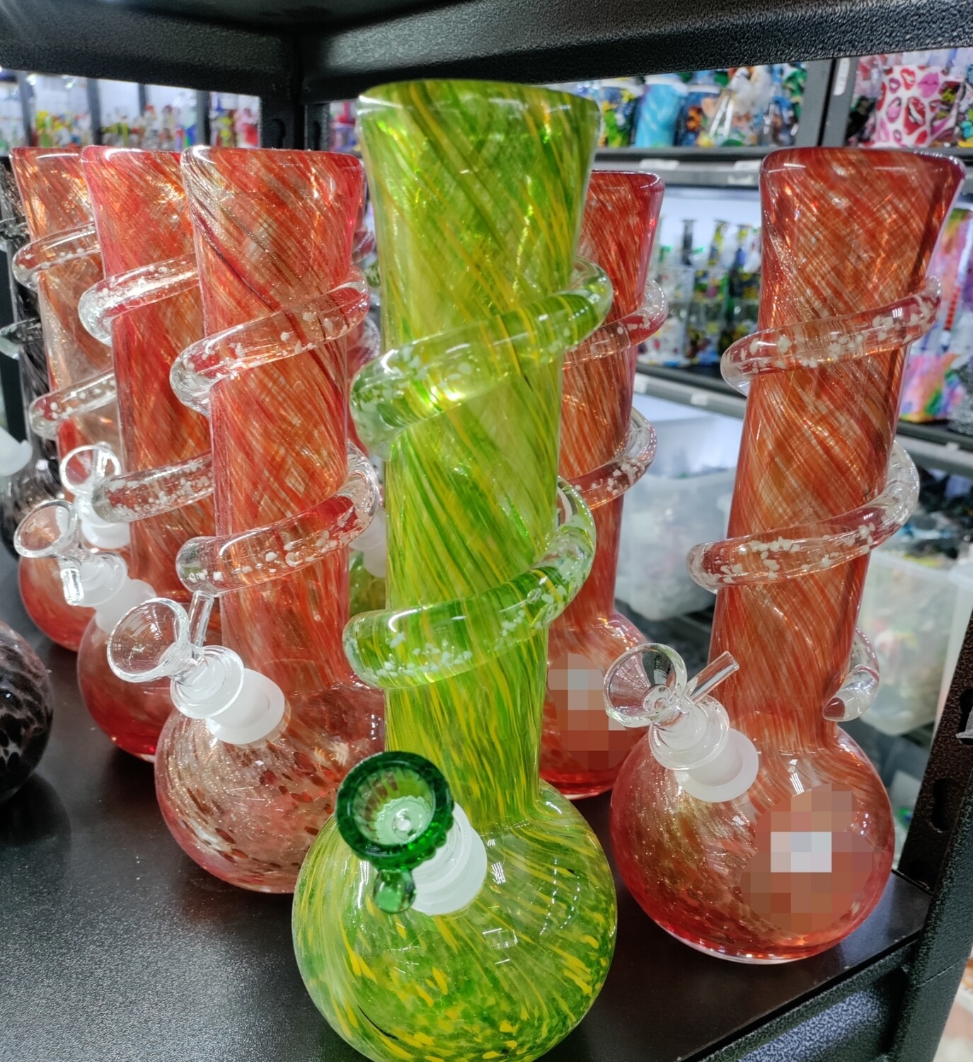 Soft Glass Beaker Swirl Water Pipe