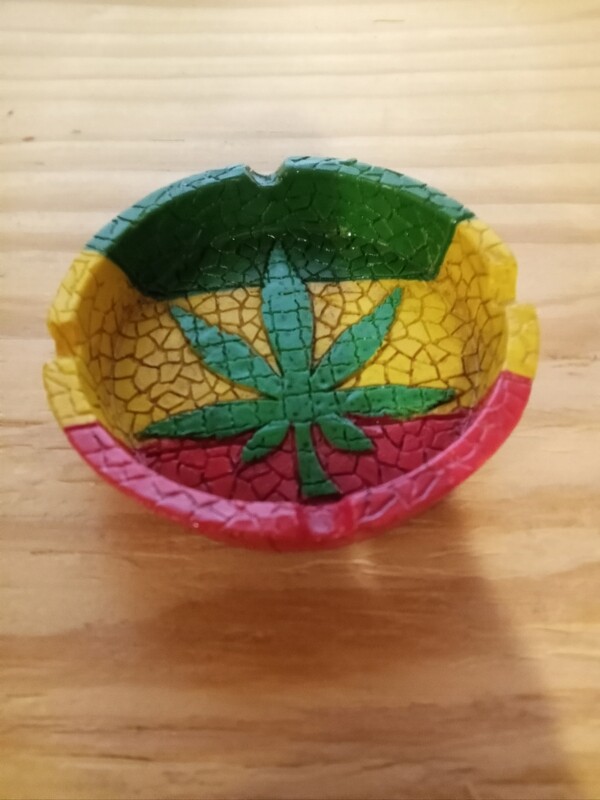 Rasta Leaf Ashtray