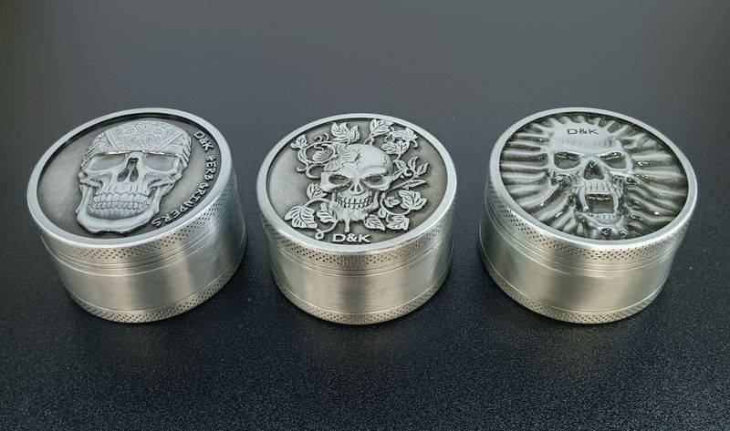 D&amp;K Metal Skull Grinder