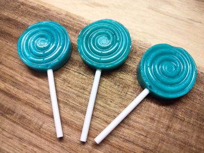10mg CBD / 8mg THC Infused Fizz Pot Lollipop