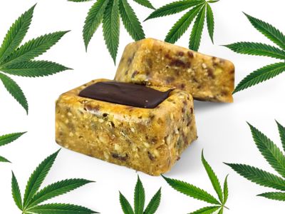 65mg THC Infused Vegan Keto Granola Bar (Sugar-Free &amp; Low-Carb)