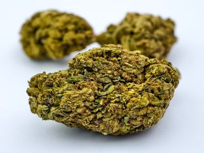 Strawberry Citadel Outdoor p/g