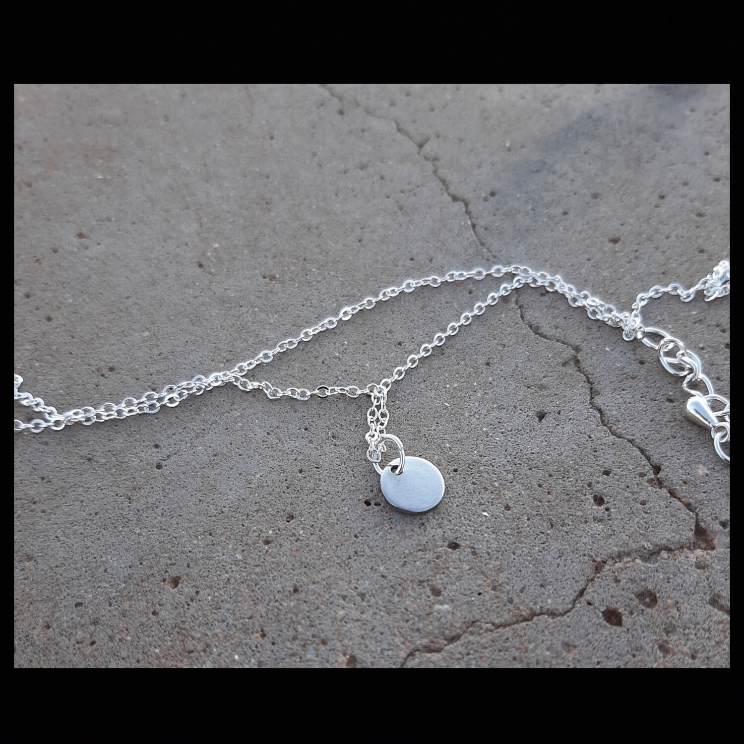 Disc necklace