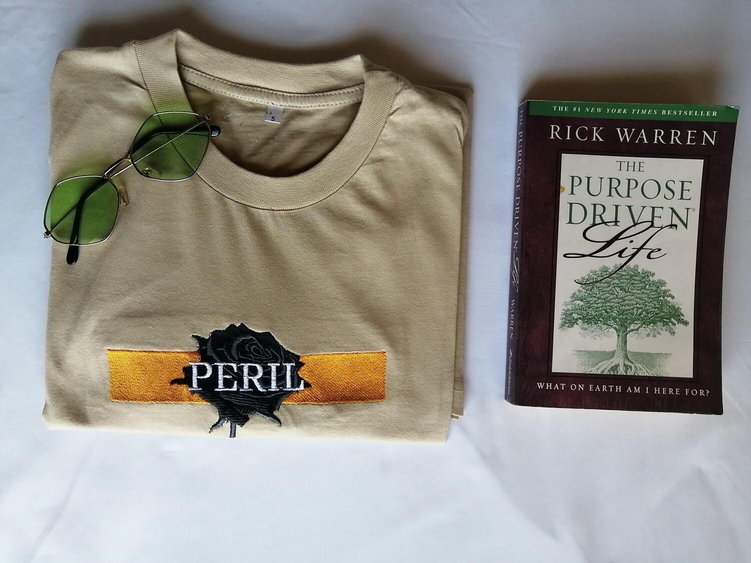 PERIL T-SHIRT BLK ROSE&amp; GOLD