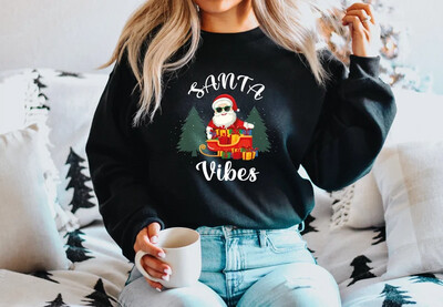 Unisex Santa Vibes Design Sweatshirt
