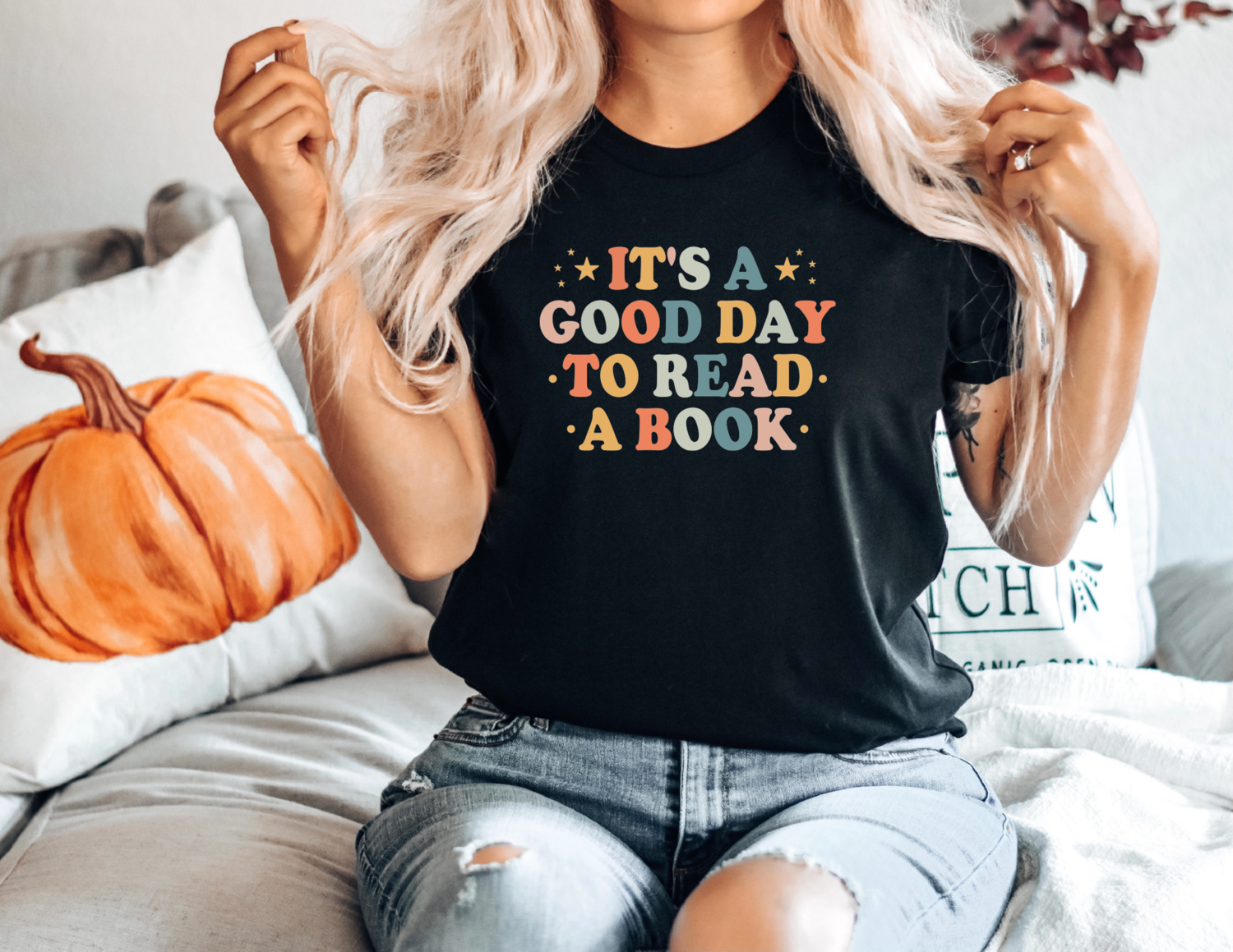 Librarian Shirt, It&#39;s A Good Day To Read A Book Unisex Crewneck Shirt