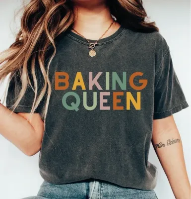Christmas Baking Queen Shirt, Baking Tshirt, Baking Gifts, Bakery Shirt