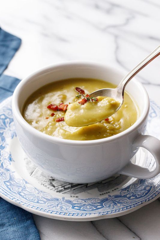 Split Pea cream Soup with bacon