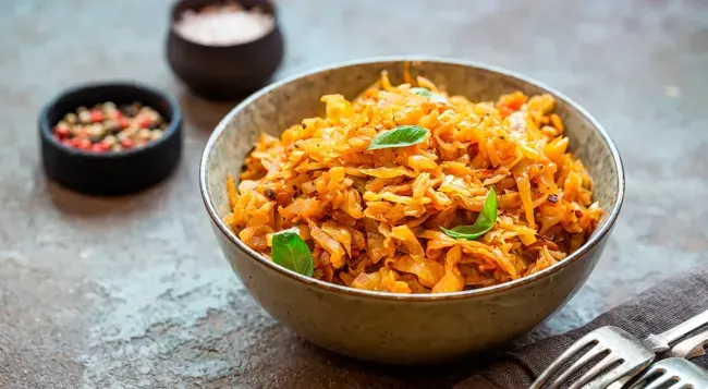 Stewed sauerkraut with vegetables