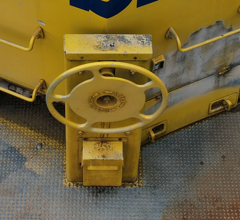 HO: Rear Handbrake Mount Style 1 Early