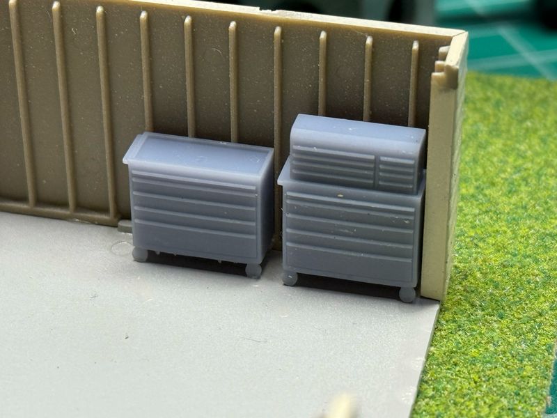 HO: Toolboxes 2 Styles