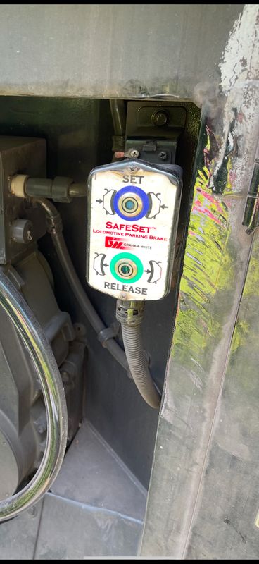 HO: Handbrake Release Button - Modern