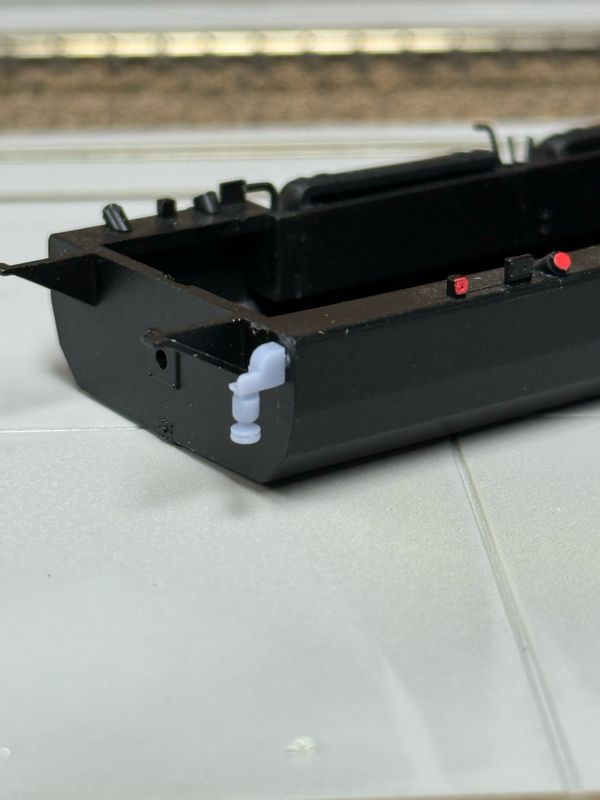HO: Ge Fuel Tank Bell ( E-BELL)