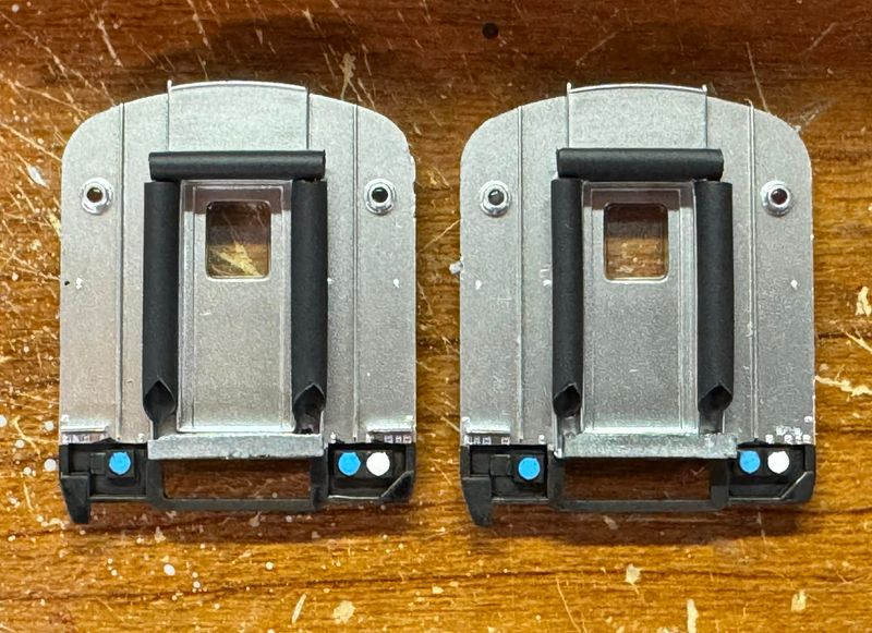 HO: Raised MU Receptacle Single