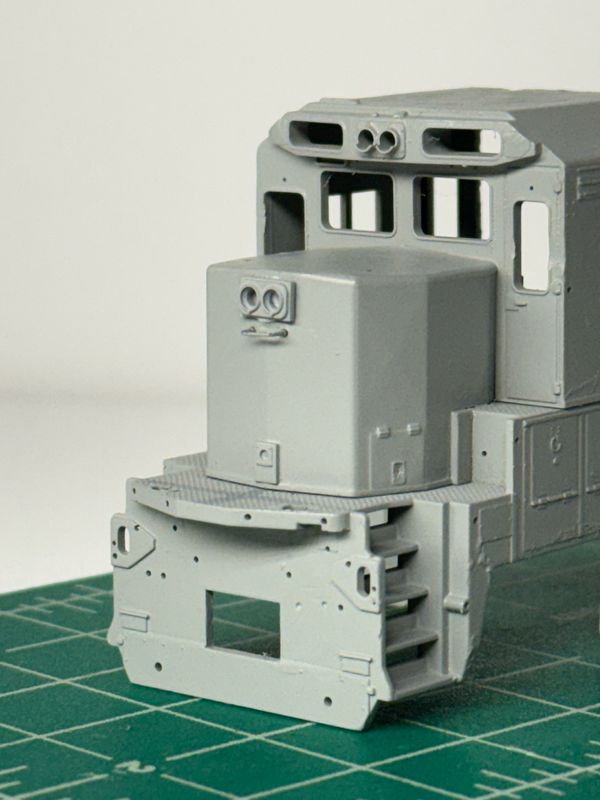 HO: ATSF / BNSF B40-8 Headlight Kit