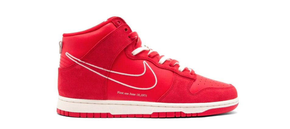 Nike Dunk High First Use Red