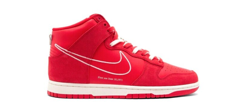 Nike Dunk High First Use Red