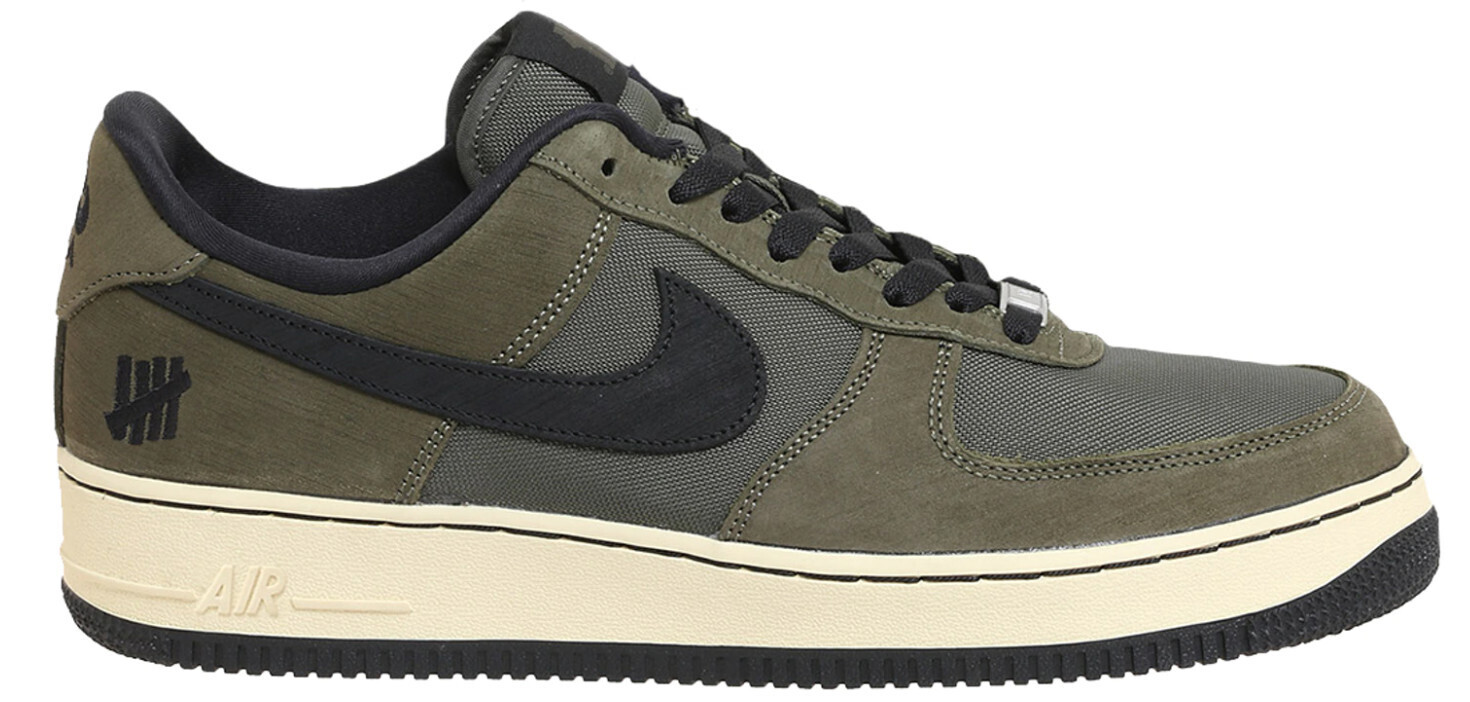 Nike Air Force 1 Low SP UNDEFEATED Ballistic Dunk vs. AF1