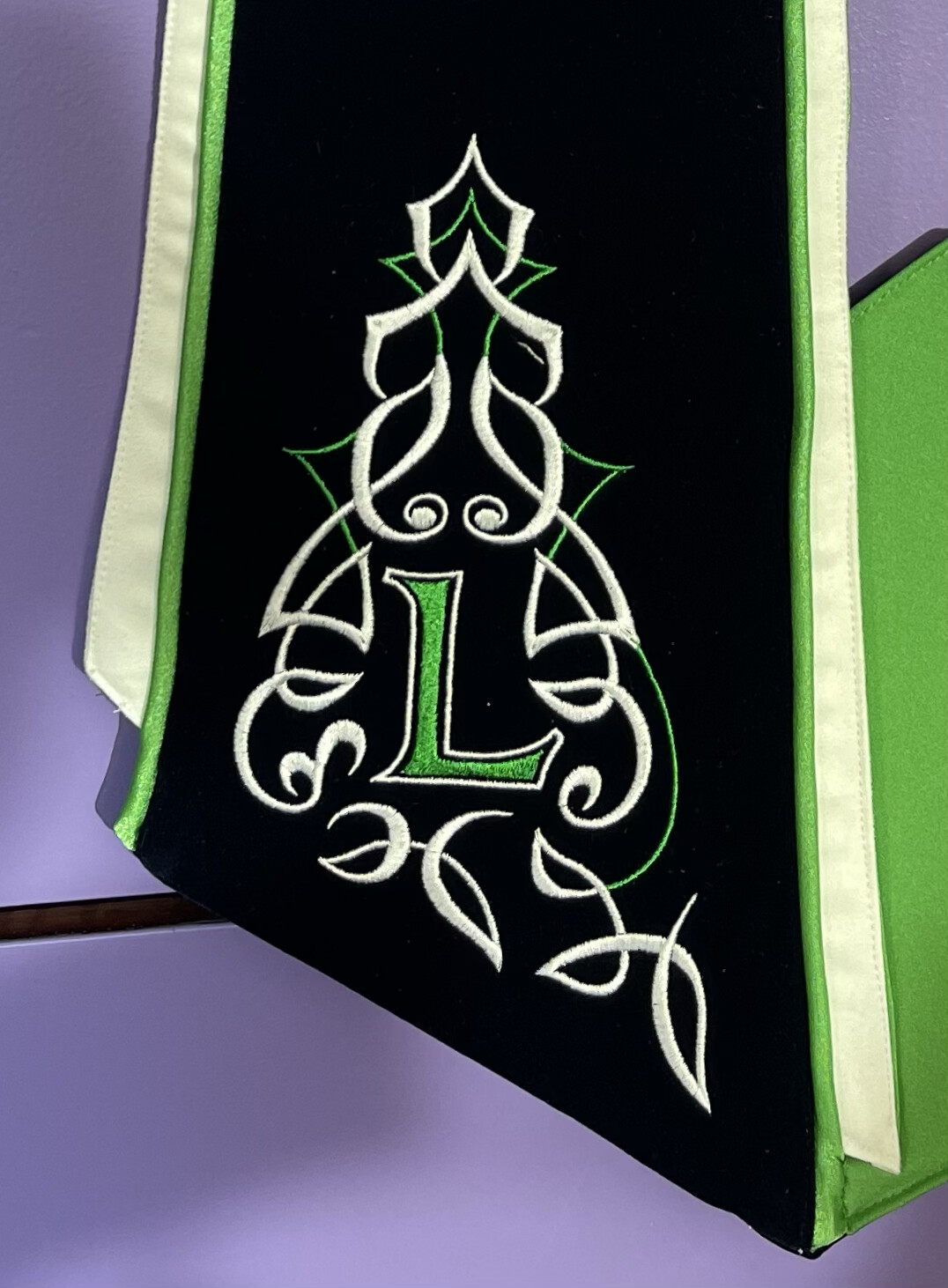Oireachtas/UIDC Cape