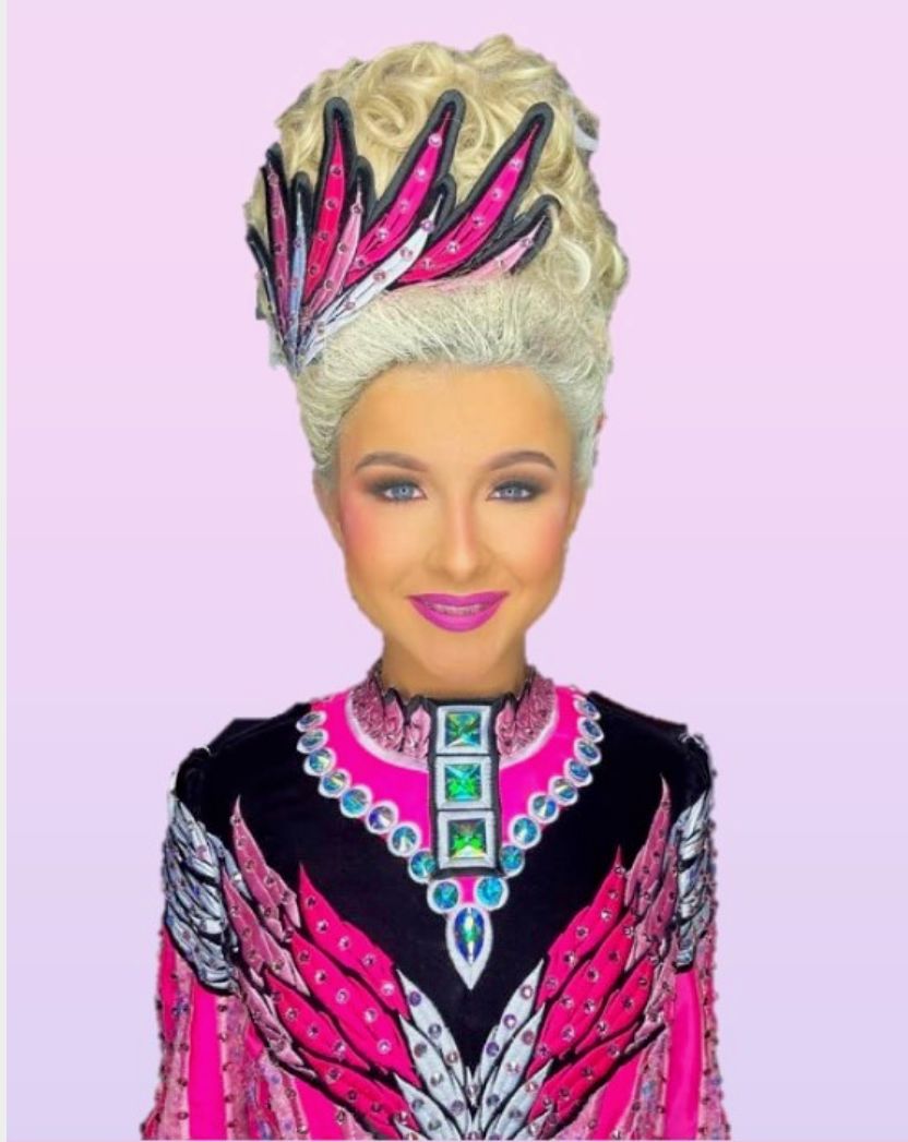 Carly Bun Wig