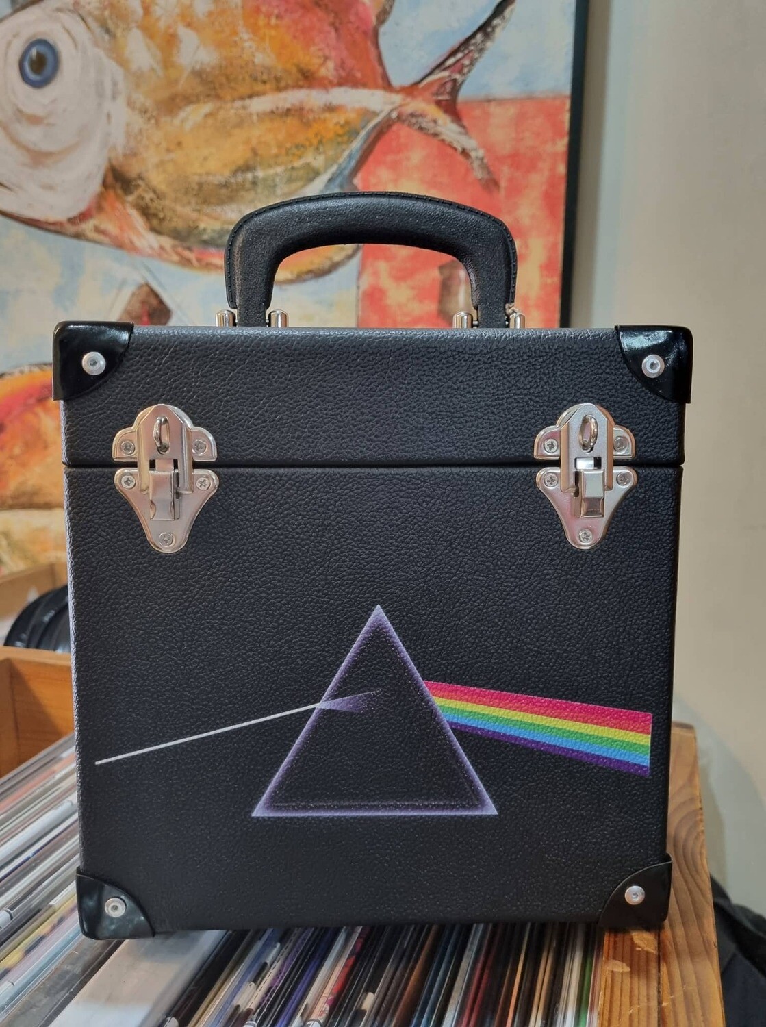 Record carrying case for 7&quot; records (fits 60 records)