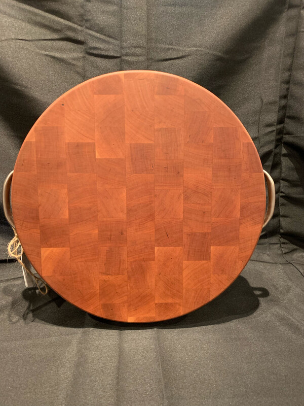 Round Chef’s Block Cutting Board