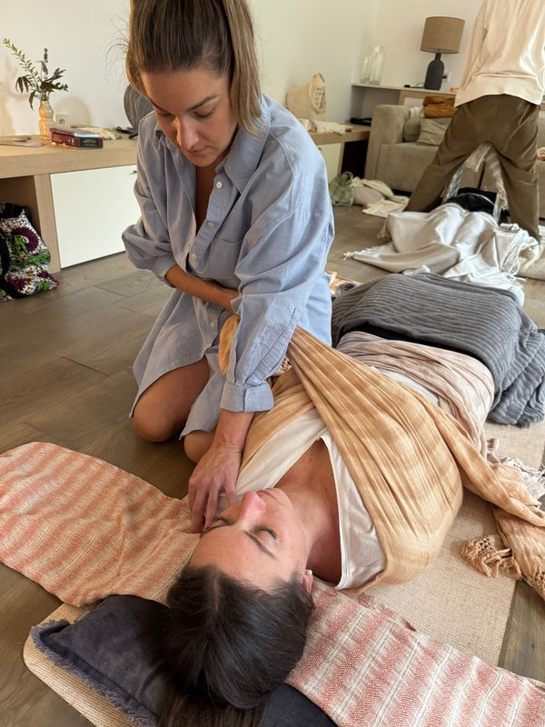 Soin Rebozo “Renaissance du Féminin” — Rituel ménopause 1h15