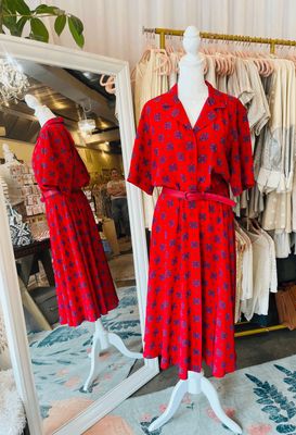 Vintage Claiborne Button Midi