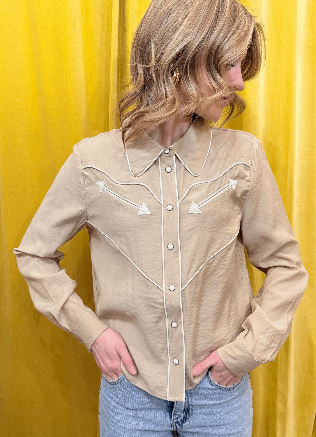 Follow Your Arrow Buttonup