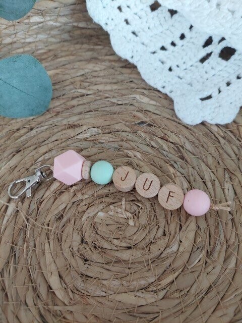 Sleutelhanger juf | roze en groen