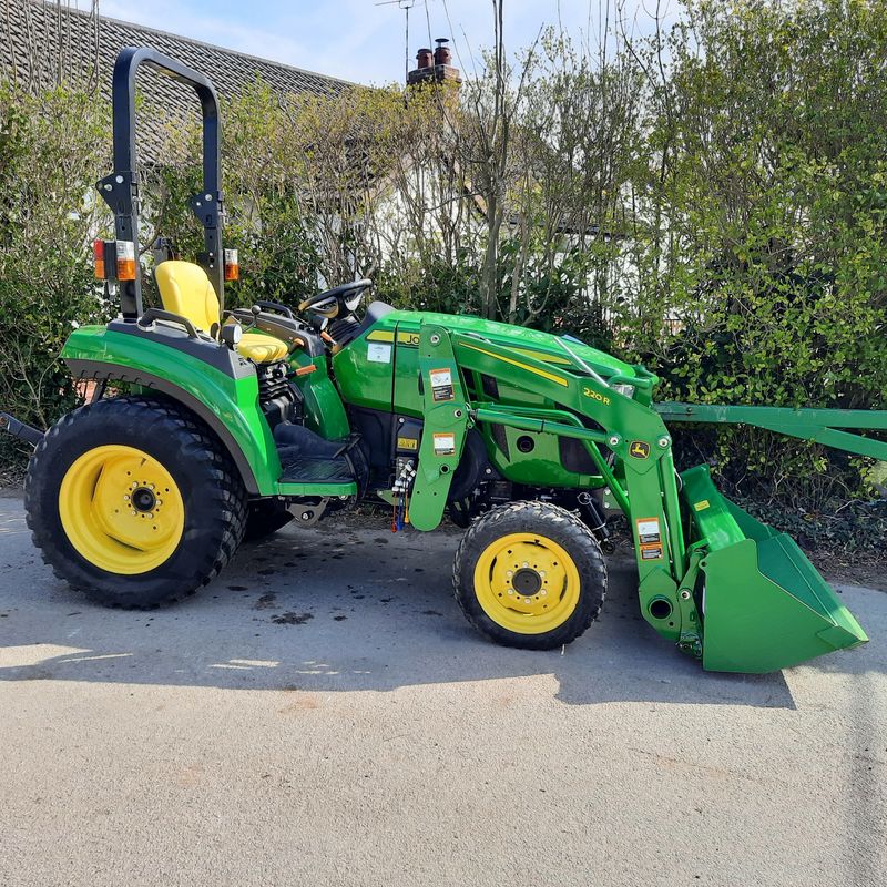 USED 2032R and 220R Loader
