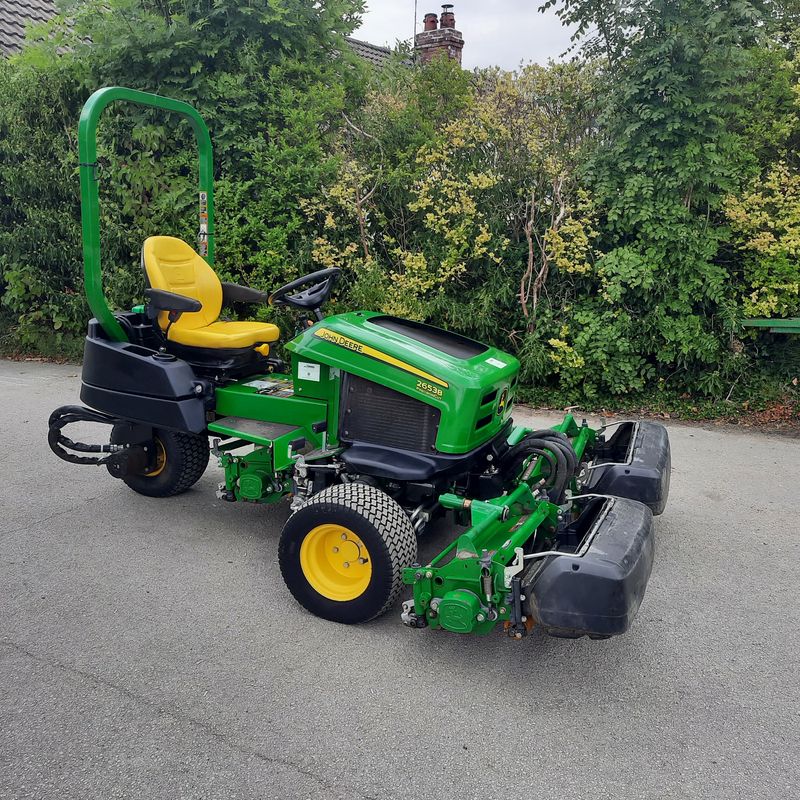 John Deere 2653B Precision Cut
