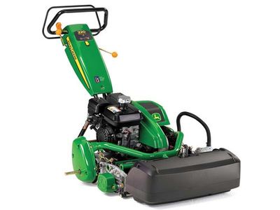 John Deere 220C Greens Mower-CLEARANCE