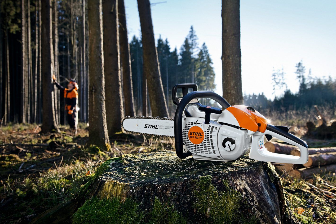 STIHL MS 201 C-M 35cm Petrol 12" Chainsaw STIHL MS 201 C-M 35cm Petrol 12" Chainsaw