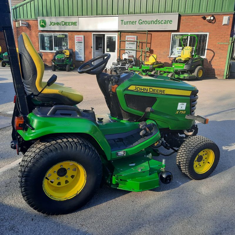 USED John Deere X758 Diesel Ride On Mower