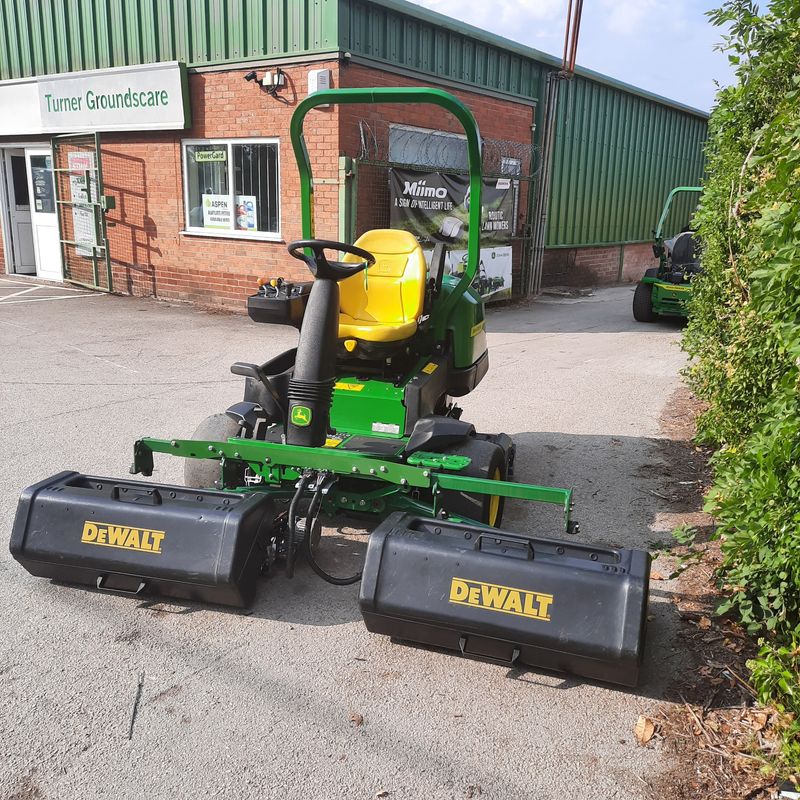 Used John Deere 2500EH + Infinicut 30" units Used John Deere 2500EH + Infinicut 30" units