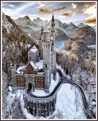 Neuschwanstein Castle in winter