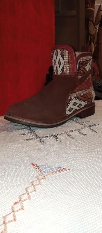 Botas kilim berber