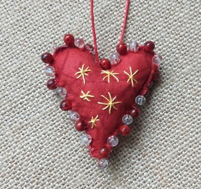 Starburst heart pendant