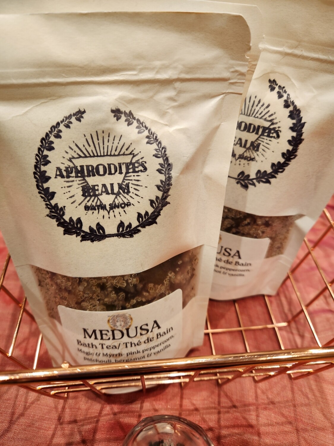 Medusa (Pink Peppercorn, Patchouli, Bergamot & Vanilla) Bath Tea