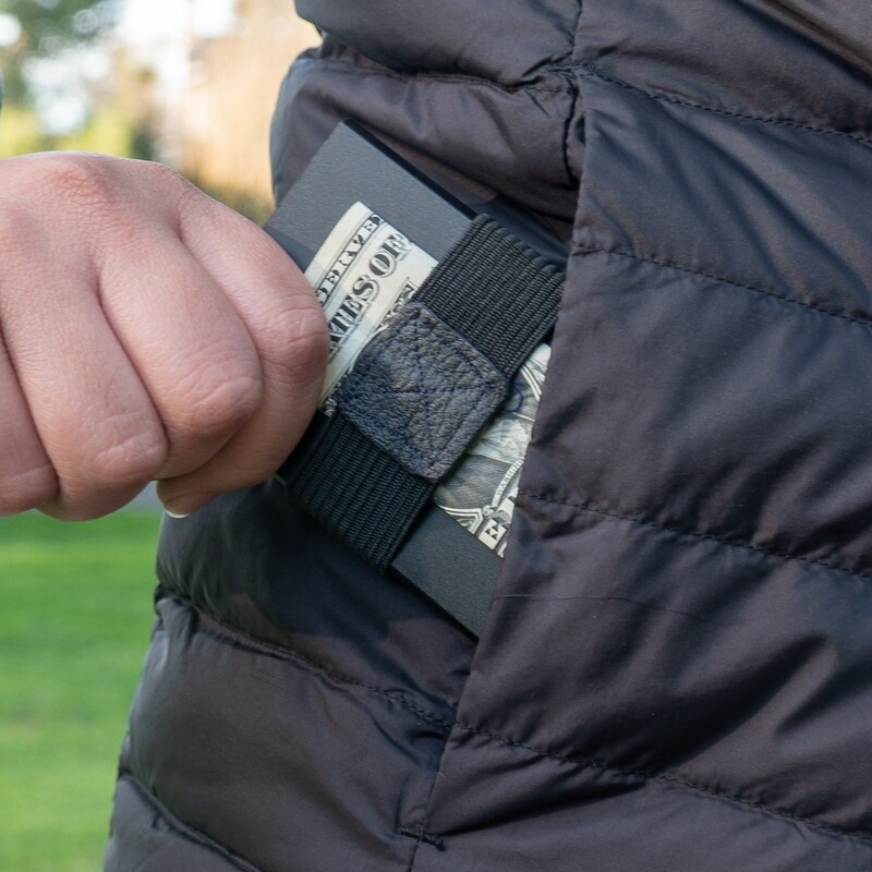 The World’s Lightest Smart Wallet | Premium, Custom &amp; Minimalist | Fully Compatible with Metal Cards