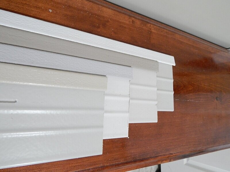 RUSTIQUE RIBB Mobile Home Vinyl Skirting Top Back Rail